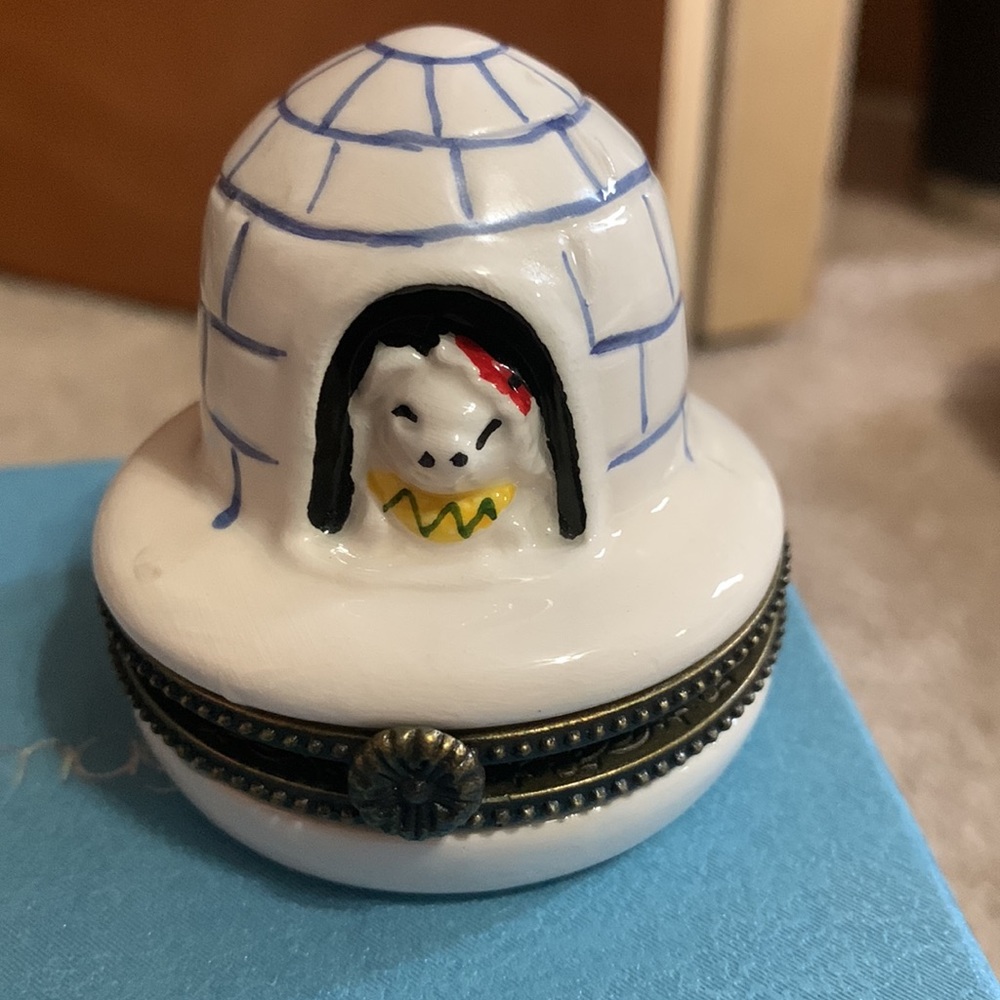 Artform trinket box